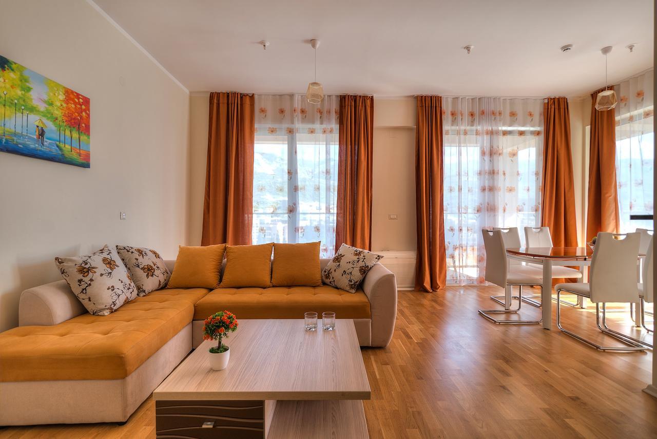 Apartments Harmonia Colours Budva Eksteriør billede