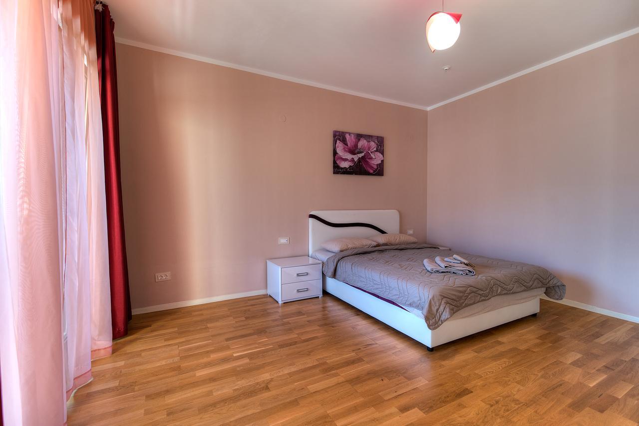 Apartments Harmonia Colours Budva Eksteriør billede