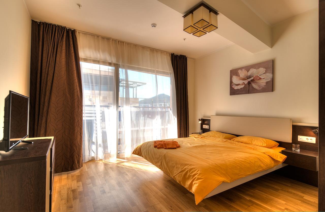 Apartments Harmonia Colours Budva Eksteriør billede