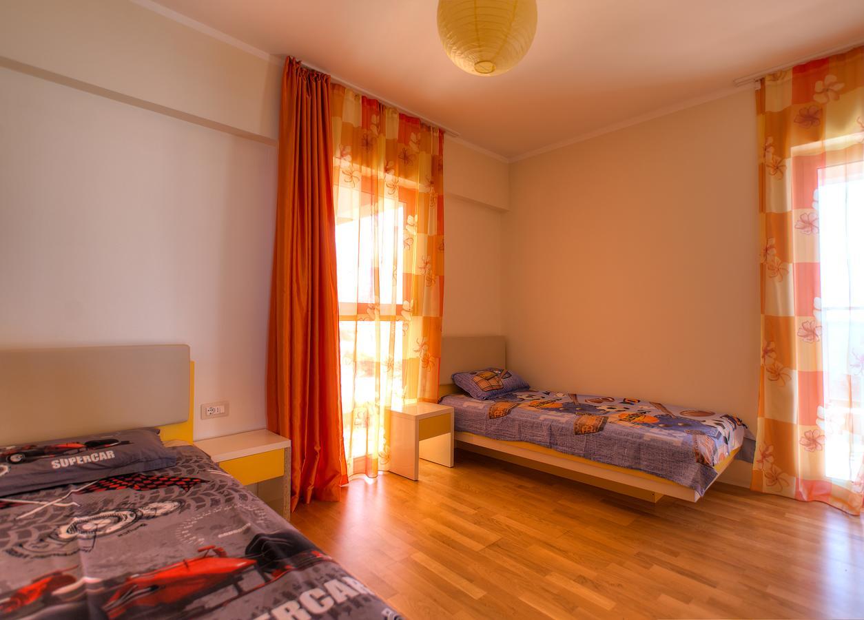 Apartments Harmonia Colours Budva Eksteriør billede