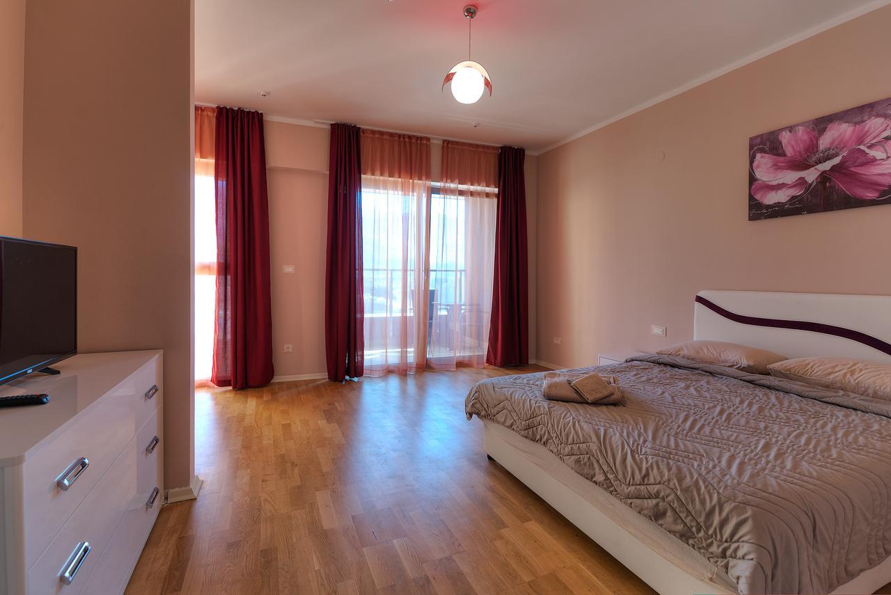 Apartments Harmonia Colours Budva Eksteriør billede