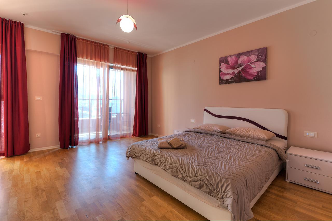 Apartments Harmonia Colours Budva Eksteriør billede